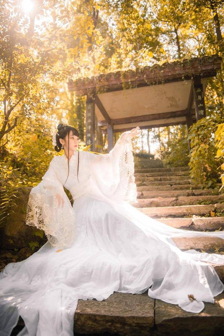 纵横古装江湖，你的负卿李瓶儿cos完美展现