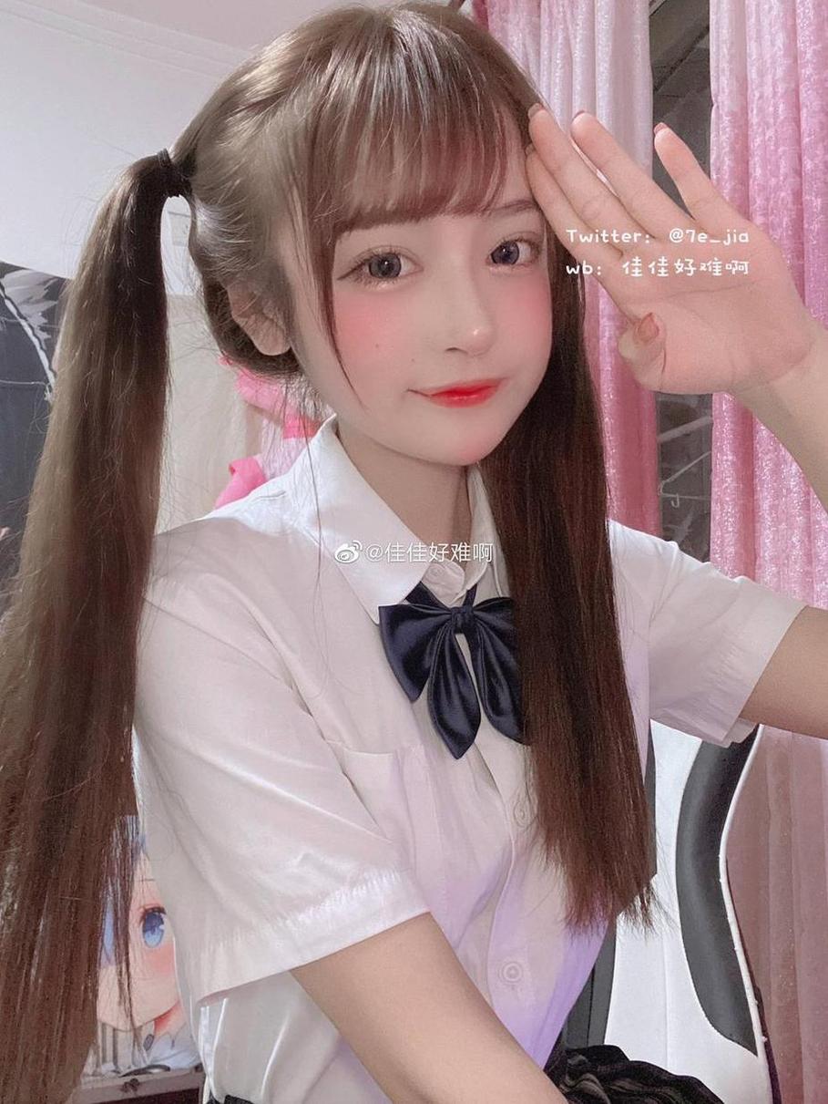 佳佳好难魔法少女高清图片，发出神秘的呼唤