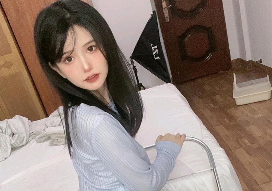 倦倦猫私人订制套图，献上奢华夜宴尽显华丽。
