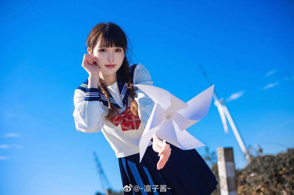 看见凛子酱cos青行灯的一瞬间，感受真正的好看