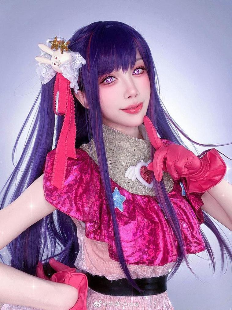 水淼aqua羊蹄恶魔美图：被光芒覆盖的神秘美貌