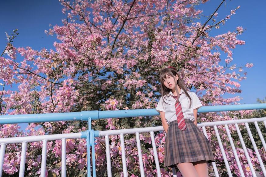 萌芽儿jk百合图包，解锁你的百合新视界。