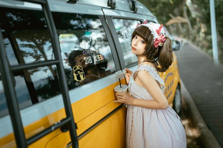 魅惑至极的coser，跟蠢沫沫齐名的cos套带你领略异世界