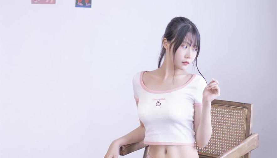 香草喵露露cos新作登场：精美图片分享